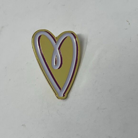 Latched Mama Pins lot of 2, Boo Bees and Heart - Picture 5 of 9